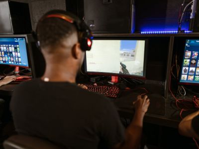 hvad er forskellen på en gamer pc og almindelig? Få svaret her